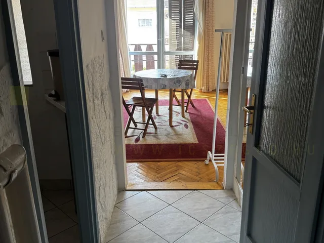 Eladó lakás Szeged, Felsőváros, Csongrádi sugárút 32 nm