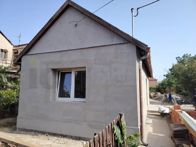 Eladó ház Szeged, Szőreg 74 nm