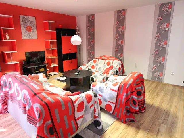 Eladó lakás Szeged, Felsőváros, Bihari utca 99 nm