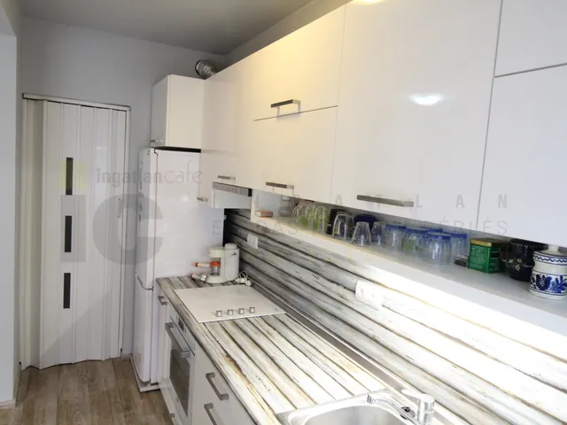 Eladó lakás Szeged, Felsőváros, Bihari utca 99 nm