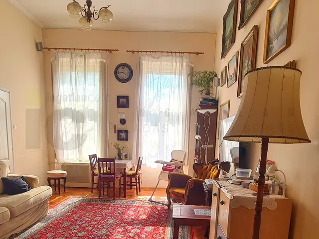 Eladó lakás Szeged, Alsóváros, Szentháromság utca 65 nm