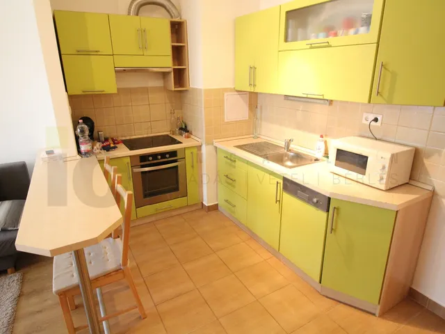 Kiadó lakás Szeged, Felsőváros, Felső Tisza-Part utca 39 nm