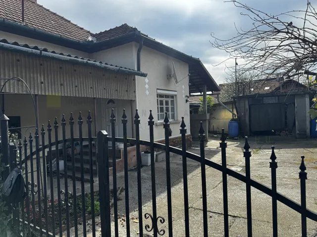 Eladó ház Algyő 90 nm