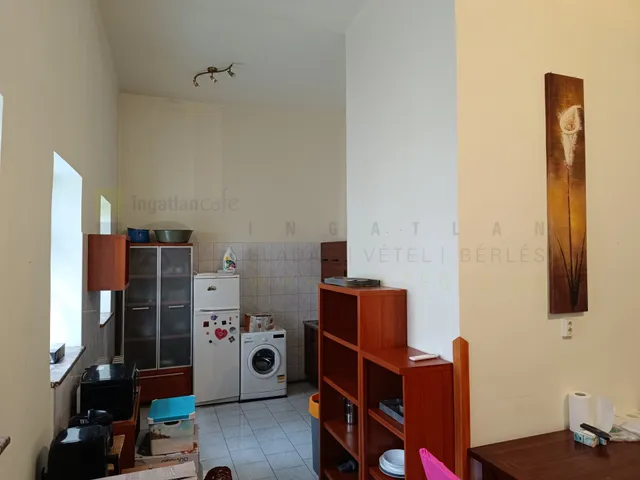 Eladó lakás Szeged, Belváros, Tisza Lajos körút 94 nm