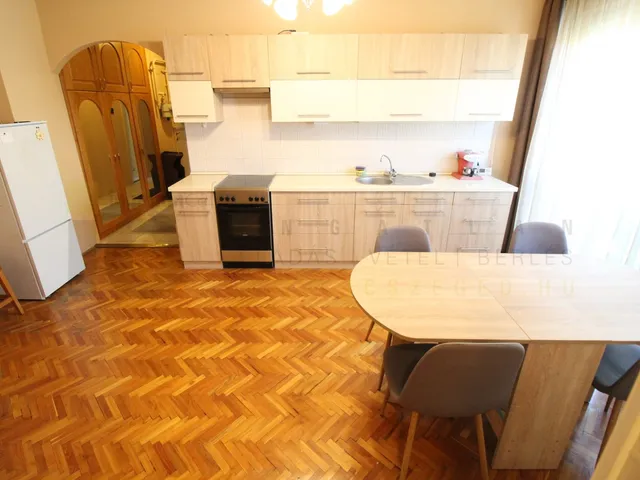 Eladó lakás Szeged, Belváros, Párizsi körút 46 nm