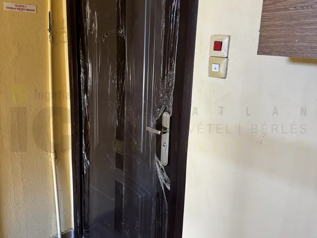 Eladó lakás Szeged, Makkosház 47 nm