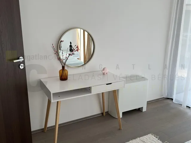 Eladó lakás Szeged, Rókus, Bakay Nándor utca 103 nm