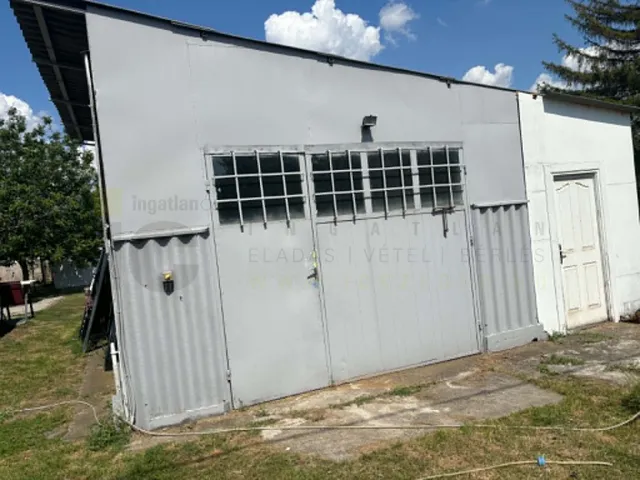 Kiadó kereskedelmi és ipari ingatlan Szeged, Baktó 25 nm