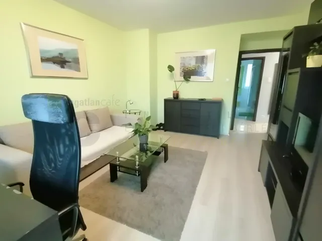 Kiadó lakás Szeged, Belváros, Dugonics tér 56 nm