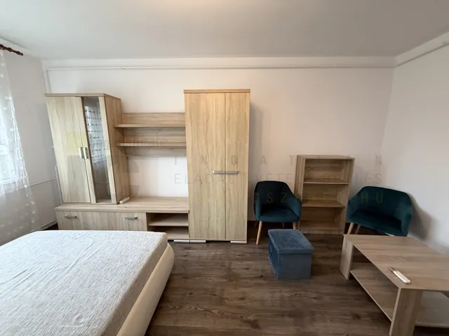 Kiadó lakás Szeged, Tarján, Retek utca 48 nm