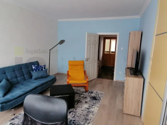 Kiadó lakás Szeged, Belváros, Korányi fasor 50 nm