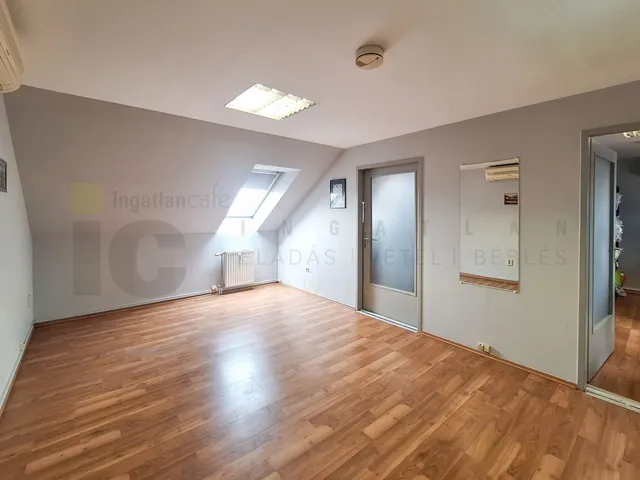 Kiadó kereskedelmi és ipari ingatlan Szeged, Belváros 38 nm