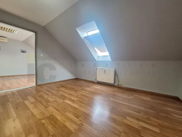 Kiadó kereskedelmi és ipari ingatlan Szeged, Belváros, Gogol utca 38 nm