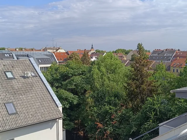Kiadó lakás Szeged, Móraváros, Kormányos utca 52 nm