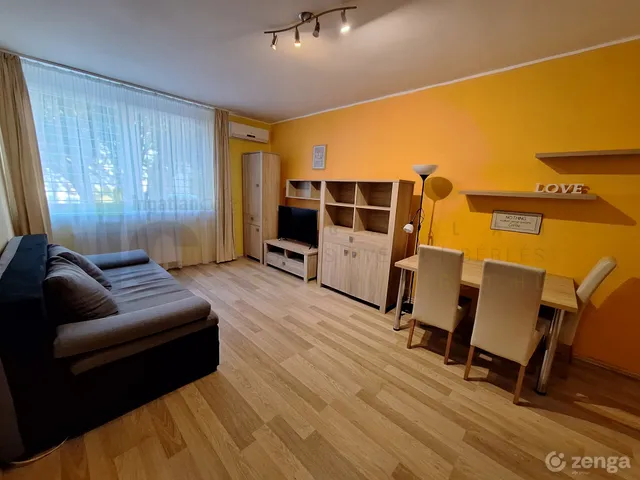 Eladó lakás Szeged, Belváros 42 nm