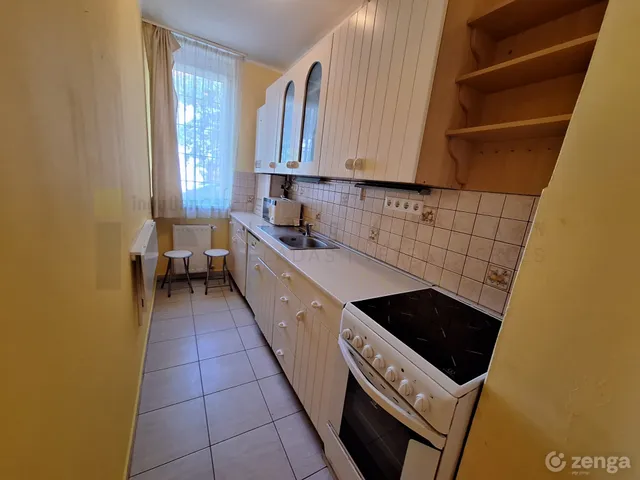 Eladó lakás Szeged, Belváros, Alföldi utca 42 nm