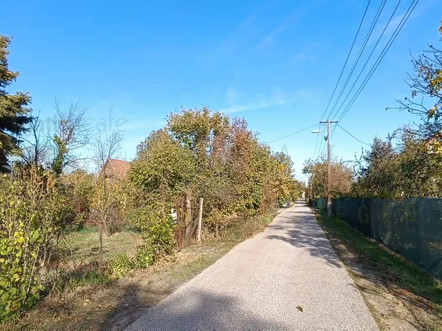 Eladó telek Hódmezővásárhely 780 nm