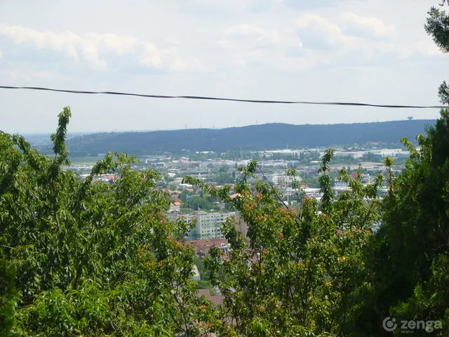 Eladó telek Budaörs, Felsőszállás, Lóvölgy utca 732 nm