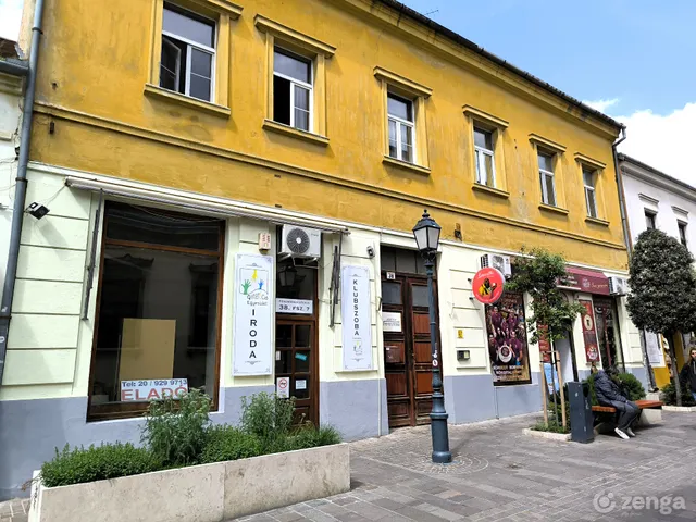 Eladó kereskedelmi és ipari ingatlan Pécs, Belváros 40 nm