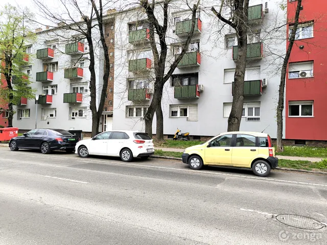 Eladó lakás Pécs, Uránváros 39 nm
