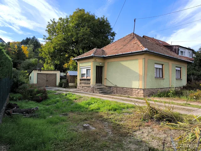 Eladó ház Pécs, Ürög 90 nm