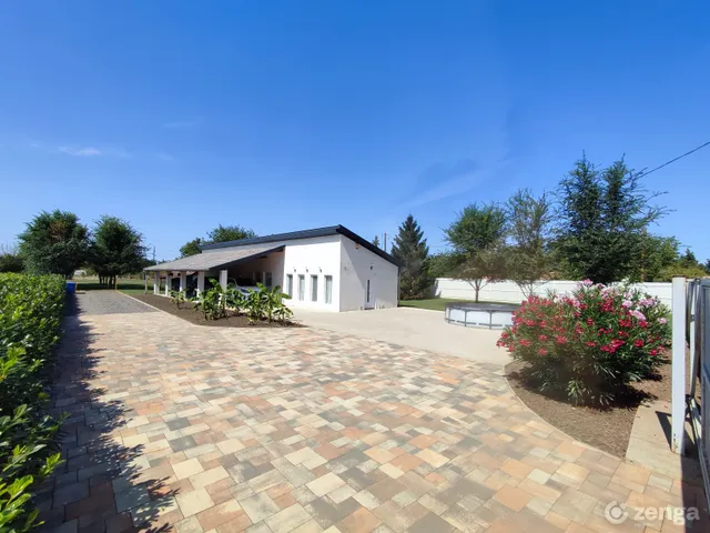 Eladó ház Békéscsaba 160 nm