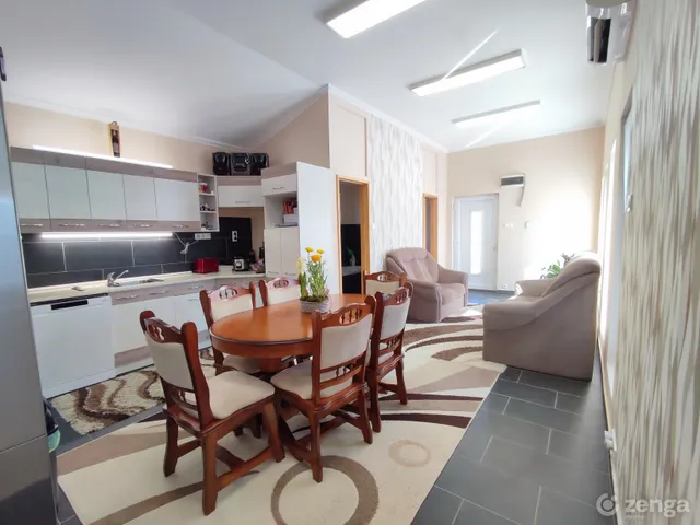 Eladó ház Békéscsaba 160 nm