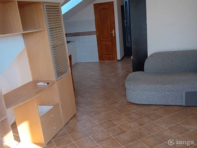 Kiadó ház Kulcs 70 nm