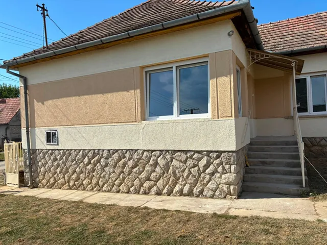 Eladó ház Döbrököz 82 nm