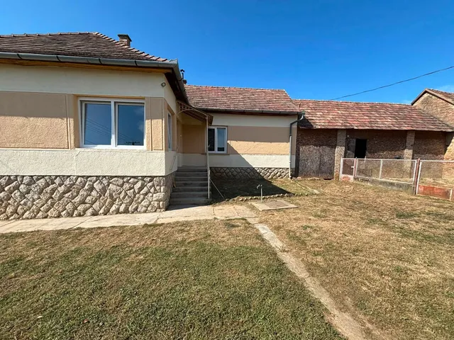 Eladó ház Döbrököz 82 nm
