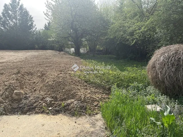 Eladó telek Érd 858 nm