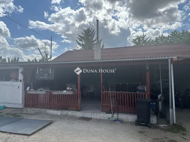 Eladó ház Érd 88 nm