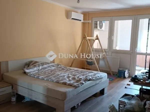 Eladó lakás Százhalombatta 71 nm