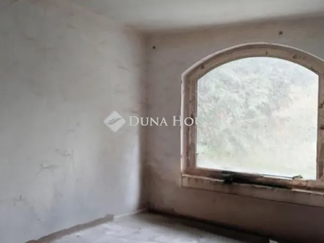 Eladó ház Zsámbék 282 nm