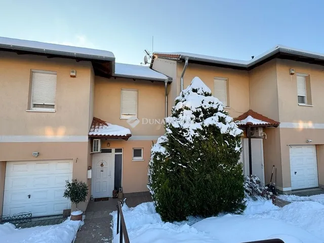 Eladó lakás Biatorbágy 102 nm