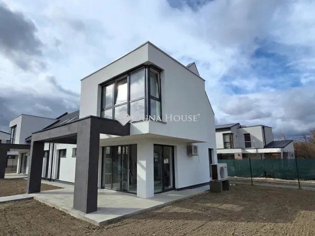 Eladó ház Diósd 124 nm