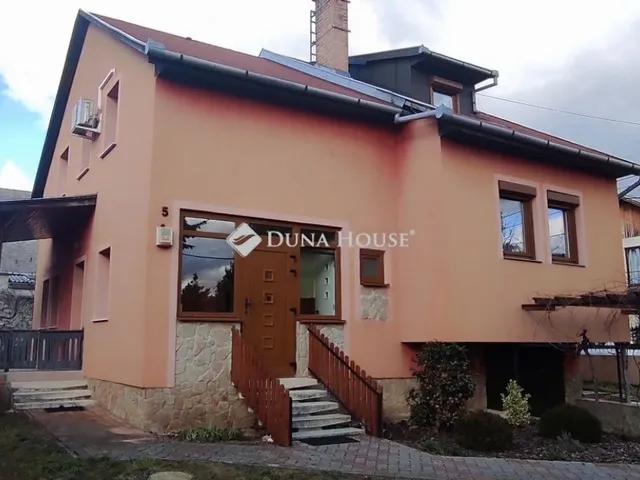 Eladó ház Érd 170 nm