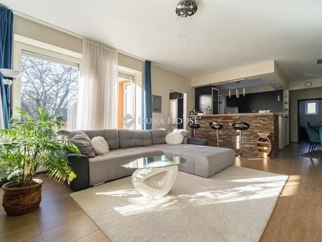 Eladó ház Diósd 120 nm