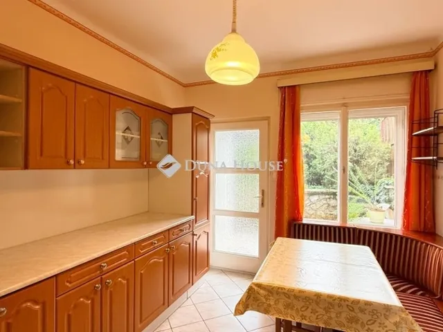 Eladó ház Eger 183 nm