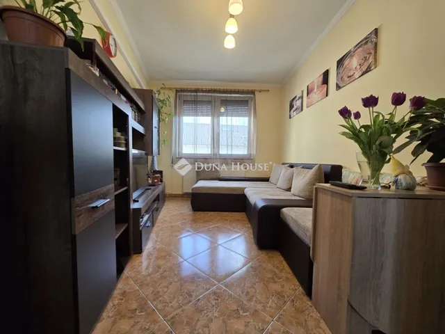 Eladó lakás Érd 56 nm