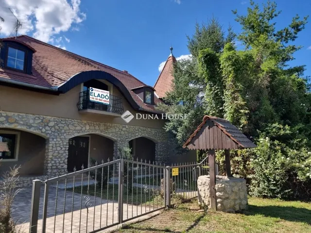 Eladó ház Kehidakustány 165 nm