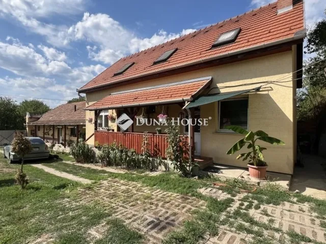 Eladó ház Egerszalók 180 nm
