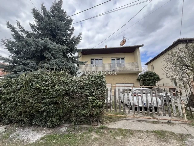 Eladó ház Diósd 181 nm