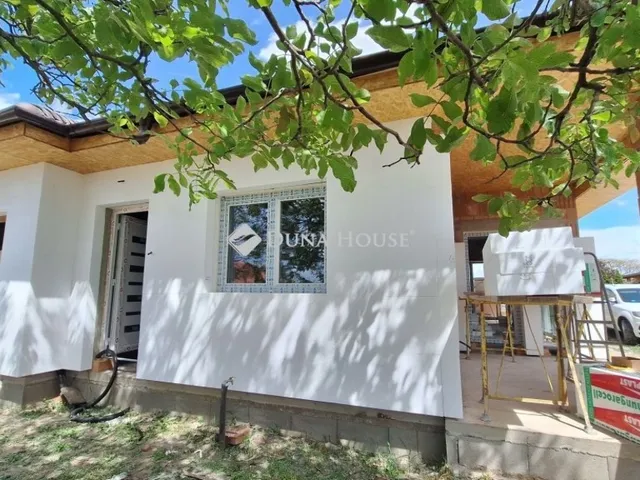 Eladó ház Pusztaszabolcs 153 nm