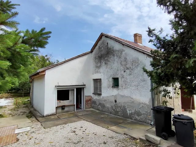 Eladó ház Szekszárd, Alsóváros, Aranytó utca 90 nm