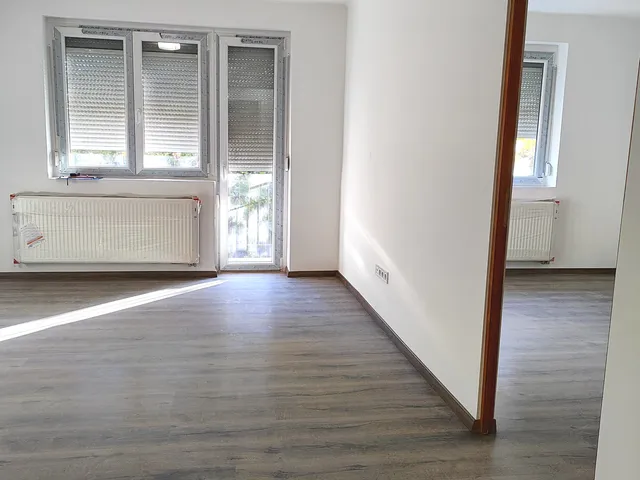 Eladó lakás Szekszárd, Alsóváros 52 nm