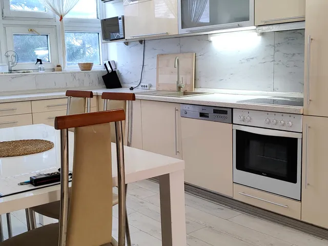 Eladó lakás Szekszárd, Bakta 69 nm