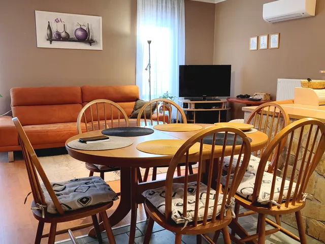 Eladó lakás Szekszárd, Újváros 86 nm