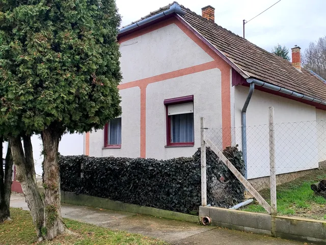 Eladó ház Harc 95 nm