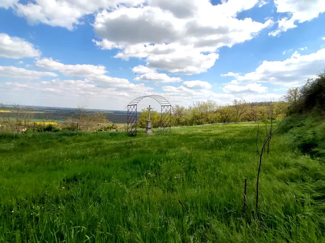 Eladó telek Szekszárd 2069 nm